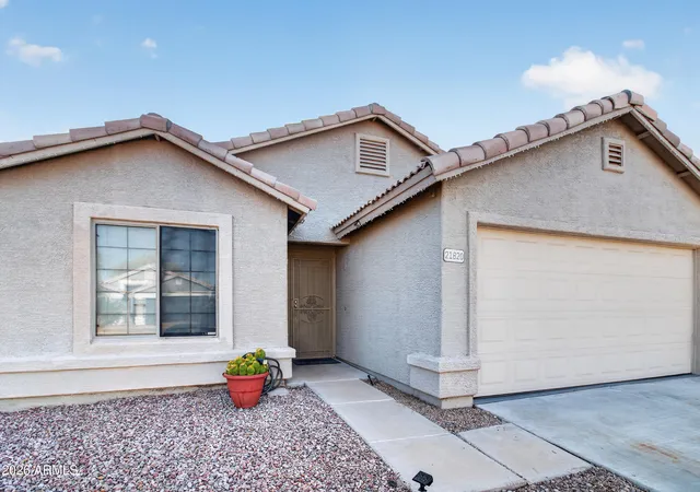 Photo 1 of Single family home for sale at 21820 N 32nd Avenue, Phoenix, AZ 85027 | MLS# 7037917 | Listing updated on 2026-09-10