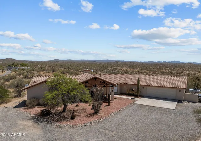 Photo 3 of Single family home for sale at 51015 N 292nd Avenue, Wickenburg, AZ 85390 | MLS# 7039642 | Listing updated on 2026-08-11