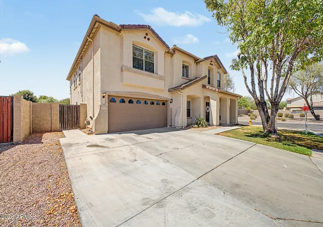 Homes for sale in Gilbert, AZ | 3709 E Betsy Ln, Gilbert, AZ 85296 | MLS# 7049567