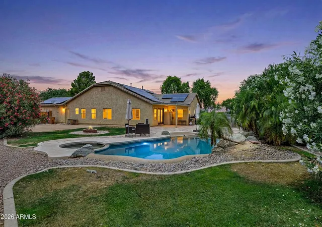 Homes for sale in San Tan Valley, AZ | 2461 W Goldmine Mountain Dr, San Tan Valley, AZ 85144 | MLS# 7038121