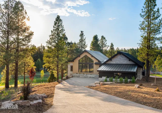 1st image of 2911 S Solitaires Canyon Dr, Flagstaff, AZ 86005 | MLS# 7038651