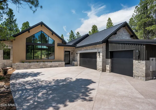 3rd image of 2911 S Solitaires Canyon Dr, Flagstaff, AZ 86005 | MLS# 7038651