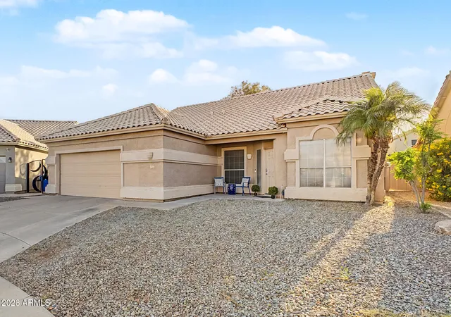 Photo 3 of Sale Pending at 18614 N 35th Place, Phoenix, AZ 85050 | MLS# 7038458 | Listing updated on 2026-09-08