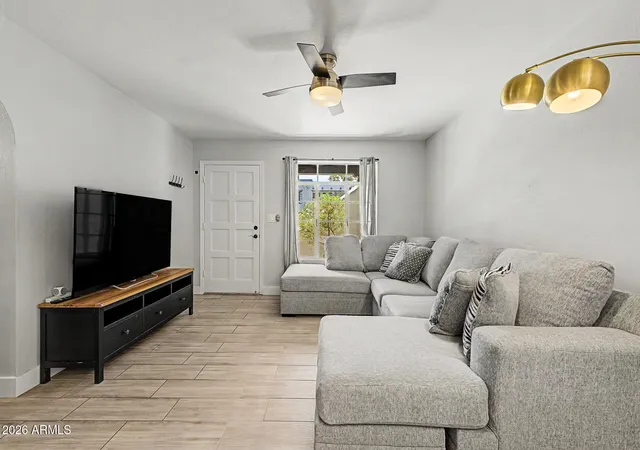Photo 2 of Sale Pending at 1449 E Highland Ave #3, Phoenix, AZ 85014 | MLS# 7038709 | Listing updated on 2026-07-17