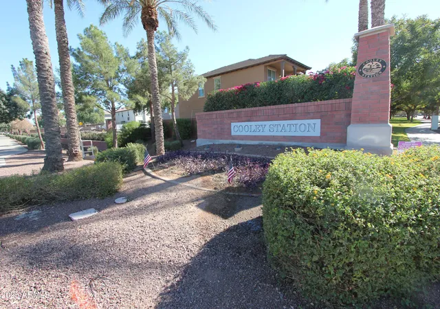 3rd image of 3630 E Leslie Dr, Gilbert, AZ 85296 | MLS# 7038598