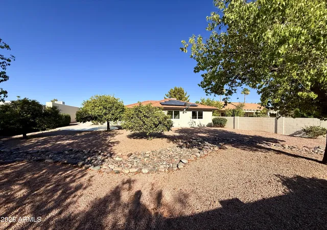 Homes for sale in Sun Lakes, AZ | 26220 S Glenburn Dr, Sun Lakes, AZ 85248 | MLS# 7038347