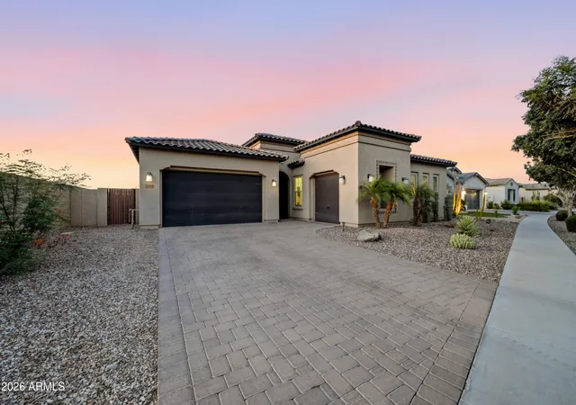 Homes for sale in Phoenix, AZ | 3010 E Desert Ln, Phoenix, AZ 85042 | MLS# 7040194