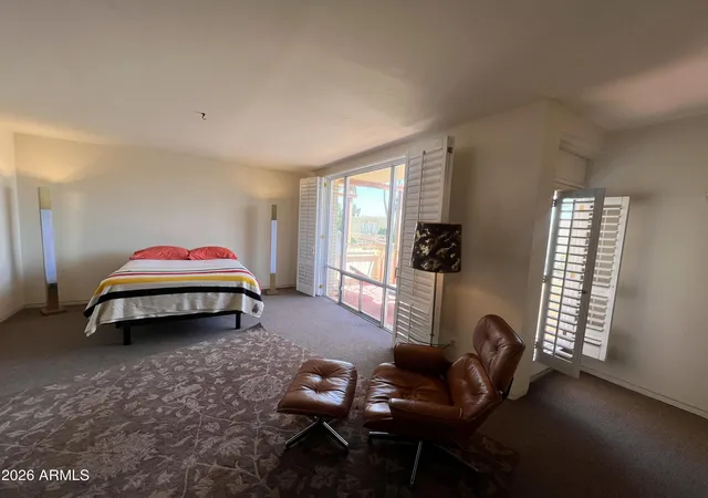 Photo 4 of Townhouse for sale at 6926 E 3rd Street, Scottsdale, AZ 85251 | MLS# 7038477 | Listing updated on 2026-08-28