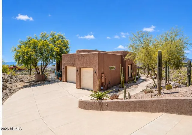 Homes for sale in Phoenix, AZ | 3335 W Carriage Dr, Phoenix, AZ 85086 | MLS# 7038514