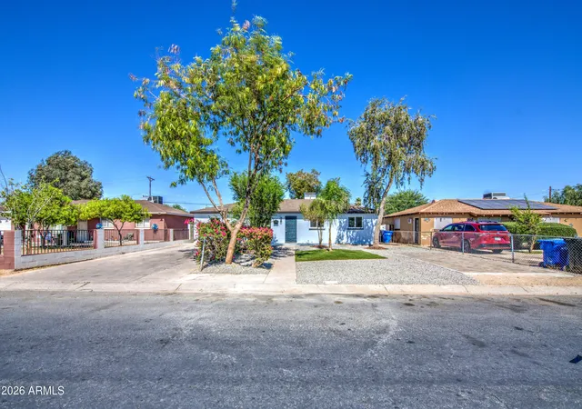 Photo 2 of Single family home for sale at 4129 N 49th Drive, Phoenix, AZ 85031 | MLS# 7038713 | Listing updated on 2026-09-14
