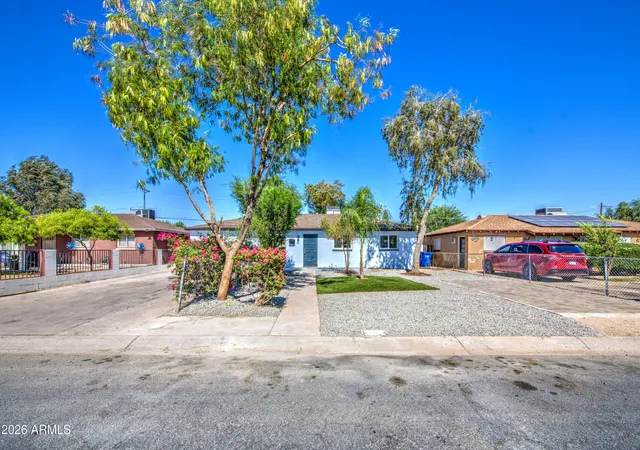 Photo 3 of Single family home for sale at 4129 N 49th Drive, Phoenix, AZ 85031 | MLS# 7038713 | Listing updated on 2026-09-14
