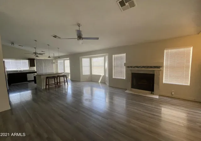 Photo 4 of Single family home for sale at 4020 W Camino Vivaz, Glendale, AZ 85310 | MLS# 7038556 | Listing updated on 2026-10-09