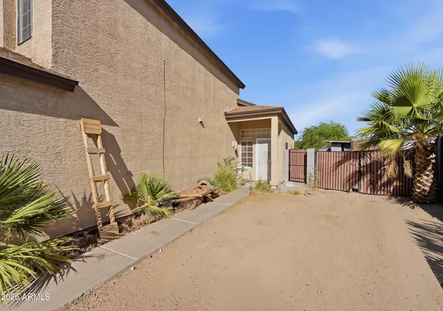 3rd image of 9105 N 73Rd Dr, Peoria, AZ 85345 | MLS# 7038557