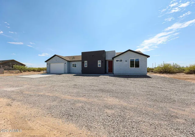 Photo 3 of Single family home for sale at 8335 S 351st Drive, Tonopah, AZ 85354 | MLS# 7049101 | Listing updated on 2026-08-11