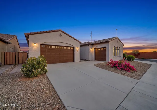 1st image of 256 E Gemini Pl, Chandler, AZ 85249 | MLS# 7048364