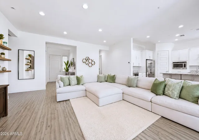 4th image of 256 E Gemini Pl, Chandler, AZ 85249 | MLS# 7048364