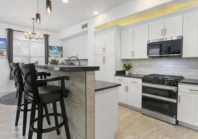 5th image of 7601 E Indian Bend Rd, Scottsdale, AZ 85250