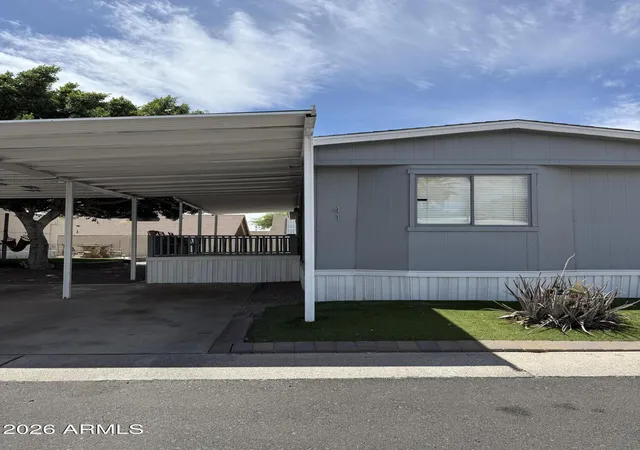 Photo 2 of Manufactured home for sale at 19401 N 7th Street #41, Phoenix, AZ 85024 | MLS# 7038727 | Listing updated on 2026-08-22