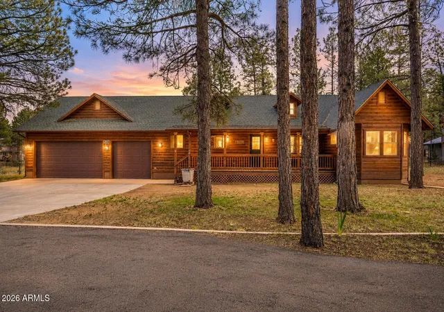 Photo 1 of Single family home for sale at 2917 Lodgepole Rd, Overgaard, AZ 85933 | MLS# 7038636 | Listing updated on 2026-08-11