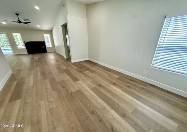 Photo 4 of Single family home for sale at 7352 W Via Del Sol Dr, Glendale, AZ 85310 | MLS# 7039013 | Listing updated on 2026-10-02