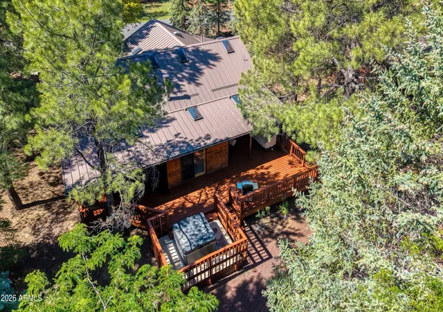 Photo 3 of Single family home for sale at 5038 Sweeping Vista Dr, Pinetop, AZ 85935 | MLS# 7038684 | Listing updated on 2026-10-02