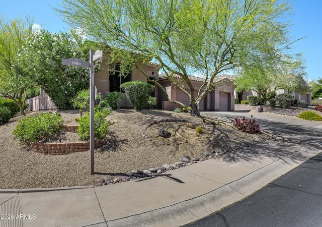 Photo 3 of Single family home for sale at 10810 N Kino Ct, Fountain Hills, AZ 85268 | MLS# 7040850 | Listing updated on 2026-10-05