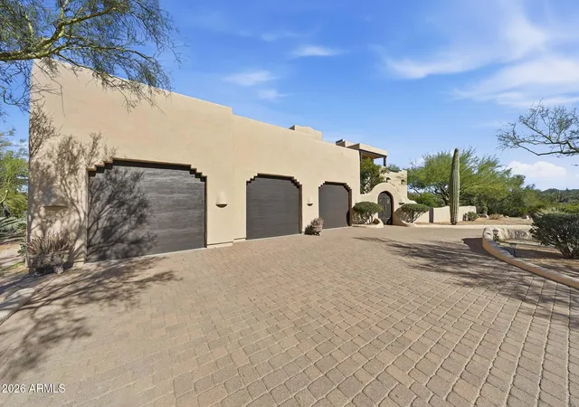 Photo 4 of Single family home for sale at 8180 E Dove Valley Rd, Scottsdale, AZ 85266 | MLS# 7038666 | Listing updated on 2026-08-11