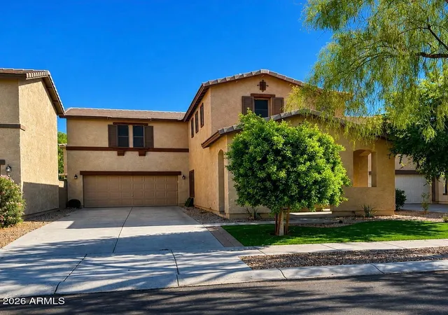 Homes for sale in Surprise, AZ | 18530 W Legend Dr, Surprise, AZ 85374 | MLS# 7044613