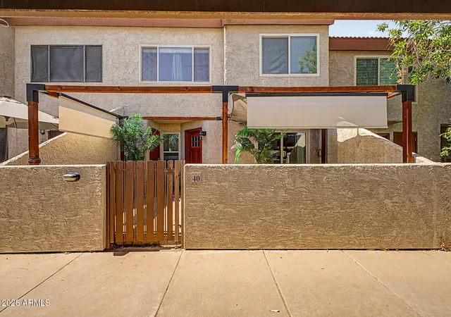 Homes for sale in Mesa, AZ | 2040 S Longmore St #40, Mesa, AZ 85202 | MLS# 7039283