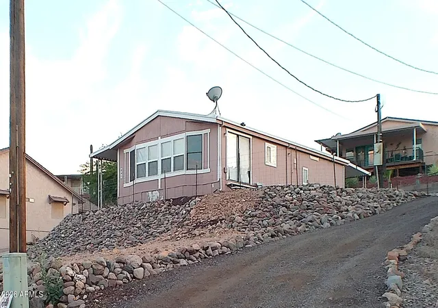 Homes for sale in Queen Valley, AZ | 84 N Rita Ave, Queen Valley, AZ 85118 | MLS# 7038909