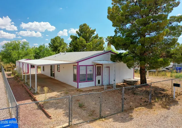 Photo 3 of Sale Pending at 130 E Via Corta, Huachuca City, AZ 85616 | MLS# 7041164 | Listing updated on 2026-08-24