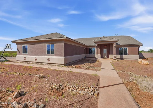 Homes for sale in Huachuca City, AZ | 914 E Savino Ct, Huachuca City, AZ 85616 | MLS# 7039014