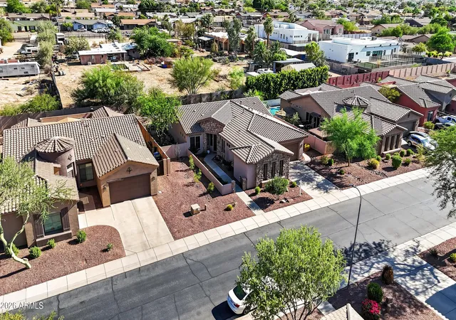 Photo 4 of Single family home for sale at 1915 E Latona Rd, Phoenix, AZ 85042 | MLS# 7038997 | Listing updated on 2026-08-23