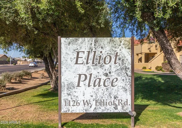 Homes for sale in Chandler, AZ | 1126 W Elliot Road, Chandler, AZ 85224 | Houzeo