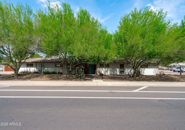 3rd image of 5525 N 12Th St, Phoenix, AZ 85014 | MLS# 7039088