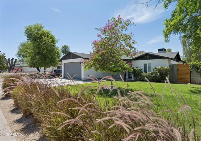 Photo 2 of Single family home for sale at 1841 E Montecito Ave, Phoenix, AZ 85016 | MLS# 7039099 | Listing updated on 2026-08-04