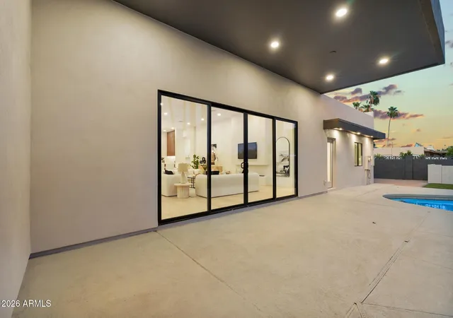 Photo 3 of Single family home for sale at 6547 E Thunderbird Rd, Scottsdale, AZ 85254 | MLS# 7044039 | Listing updated on 2026-09-11