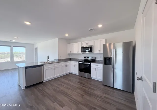 Photo 2 of Single family home for sale at 910 Echo Ct, Wickenburg, AZ 85390 | MLS# 7039312 | Listing updated on 2026-09-10