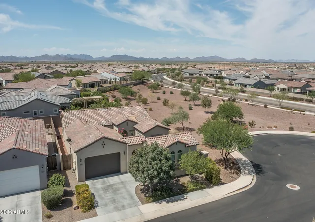 Photo 3 of Single family home for sale at 18059 W Tanglewood Dr, Goodyear, AZ 85338 | MLS# 7041301 | Listing updated on 2026-09-18