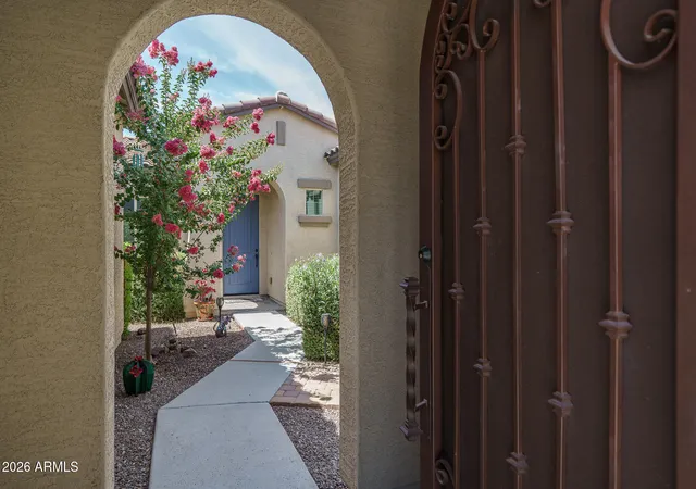 Photo 4 of Single family home for sale at 18059 W Tanglewood Dr, Goodyear, AZ 85338 | MLS# 7041301 | Listing updated on 2026-09-18