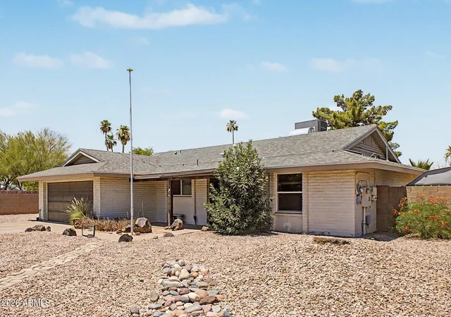 Photo 2 of Single family home for sale at 1750 E Dartmouth St, Mesa, AZ 85203 | MLS# 7040026 | Listing updated on 2026-07-14
