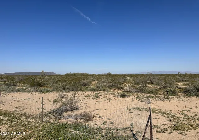 Photo 1 of Land for sale at 0 000 Avenue #40, Tonopah, AZ 85354 | MLS# 7039307 | Listing updated on 2026-07-23