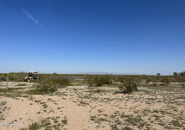 Photo 3 of Land for sale at 0 000 Avenue #40, Tonopah, AZ 85354 | MLS# 7039307 | Listing updated on 2026-07-23