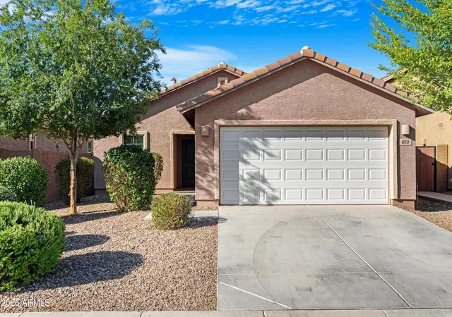 Homes for sale in San Tan Valley, AZ | 800 W Lowell Dr, San Tan Valley, AZ 85140 | MLS# 7050524
