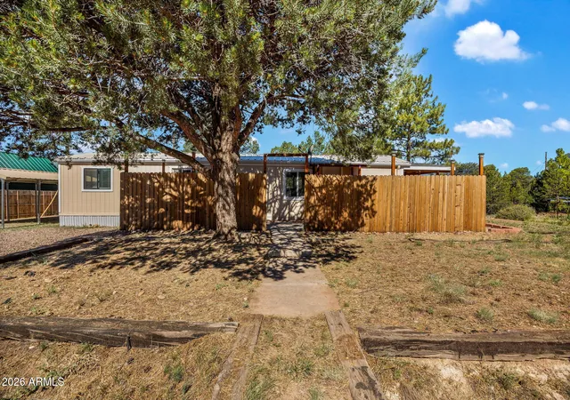 Homes for sale in Overgaard, AZ | 3466 Evergreen Dr, Overgaard, AZ 85933 | MLS# 7049178