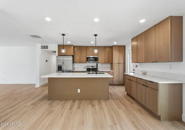 Photo 3 of Single family home for sale at 1965 E Oxford Dr, Tempe, AZ 85283 | MLS# 7040361 | Listing updated on 2026-09-18