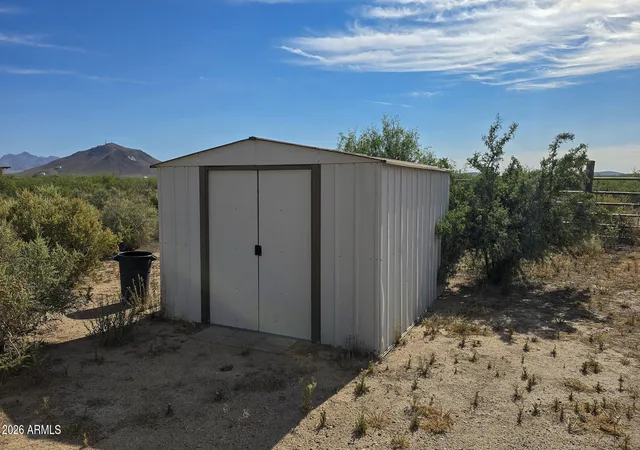 Homes for sale in Willcox, AZ | 5004 N Joe Hines Rd, Willcox, AZ 85643 | MLS# 7040763