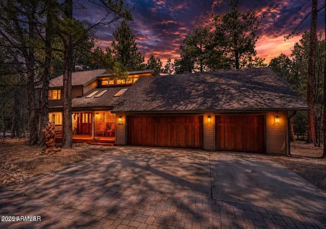 Homes for sale in Pinetop, AZ | 4816 Black Panther Loop, Pinetop, AZ 85935 | MLS# 7039479