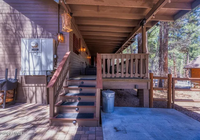 Homes for sale in Pinetop, AZ | 4816 Black Panther Loop, Pinetop, AZ 85935 | MLS# 7039479