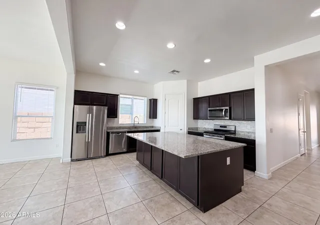 Homes for sale in Florence, AZ | 2528 N Comiskey Dr, Florence, AZ 85132 | MLS# 7039450